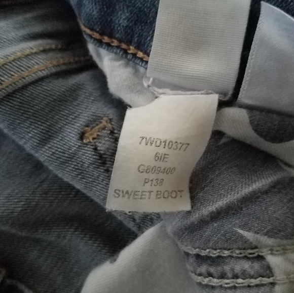 Lucky Brand Jeans Sweet Boot 2/R26 - Picture 8 of 11
